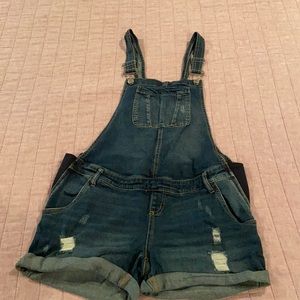 Maternity overall shorts